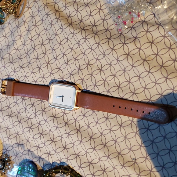 Tomi watch - Picture 4 of 4